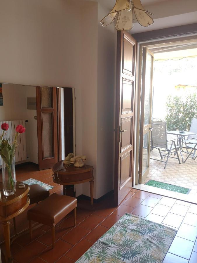 Casa Caterina 2 Storey House, With A Mountain View Toscolano-Maderno Esterno foto