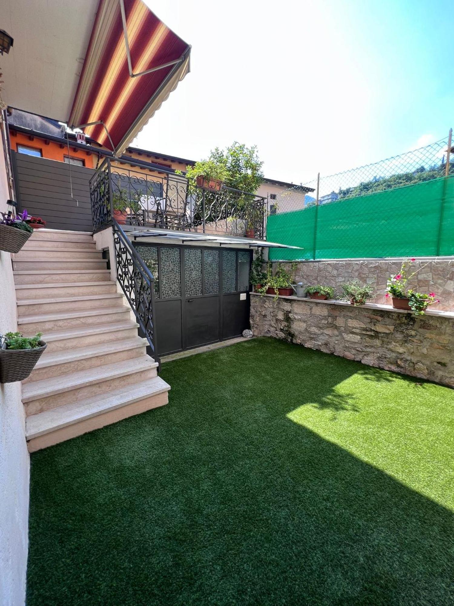 Casa Caterina 2 Storey House, With A Mountain View Toscolano-Maderno Esterno foto